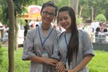 Thân Thương Chiếc Áo Màu Lam