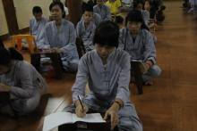 Thái Bình: Nhà chùa mở lớp học Phật pháp và lớp học võ cho các em nhỏ