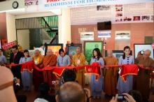 Khai mạc triển lãm tranh "Phật giáo vì nhân sinh"