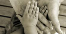 Cậu Bé Nhận Biết Rằng Chỉ Có Tình Thương Yêu Là Bảo Vệ Được Ba-Lê - Lydia O'Connor -