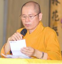 Tham vấn: những câu hỏi về động kinh, hốt hài cốt, coi tướng, xem bói, nợ nần, chết trùng, hồi hướng cho người mất