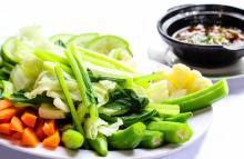 Người ăn chay sống lâu hơn người ăn thịt