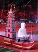 Nhớ Sea Games 26- 2011 Với Hình Ảnh Đức Phật Và Tháp Phước Duyên Chùa Thiên Mụ Của Đoàn Thể Thao Việt Nam