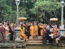 Thiền sư Thích Nhất Hạnh sẽ ở Việt Nam lâu dài