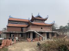 Ngôi chùa được làm từ tiền bán gỗ cây sưa trăm tỉ