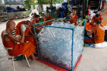 May y chư Tăng từ... chai nhựa; và những sự kiện Phật giáo nổi bật Giác Ngộ TV