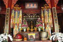 Ngắm chánh điện tổ đình Từ Hiếu (cố đô Huế) trước và sau trùng tu